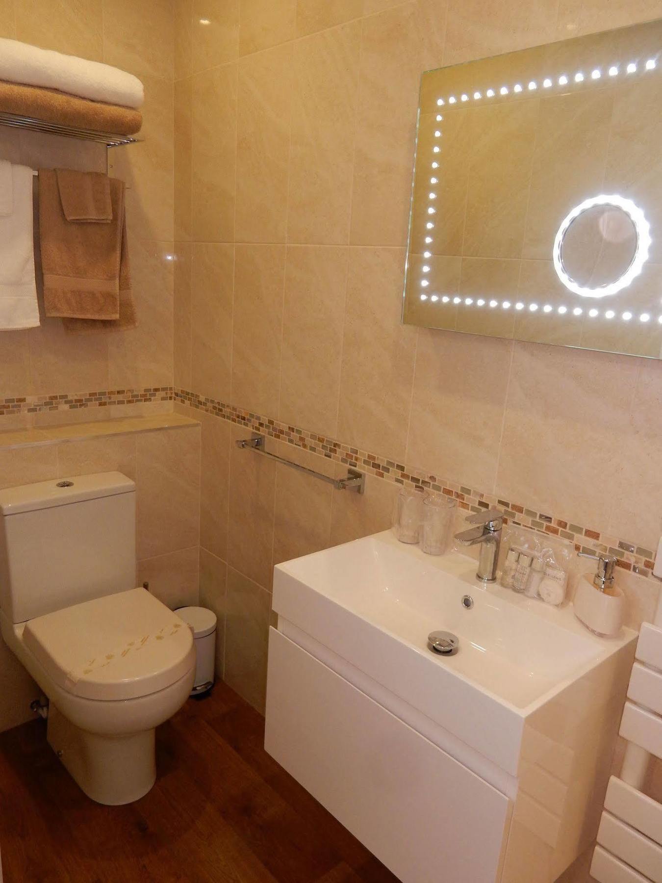 Abbots Lee - Adults Only Bed & Breakfast Cheltenham Exterior photo